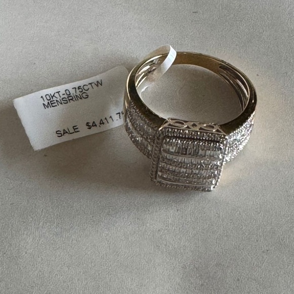 10k Solid Gold Real Certified Natural Diamond Engagement Wedding Ring for Men - Picture 4 of 5